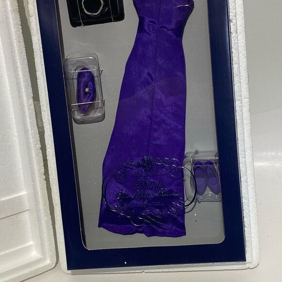 Franklin Mint Diana The People's Princess Portrait Doll Purple Gown Ensemble - Picture 2 of 8